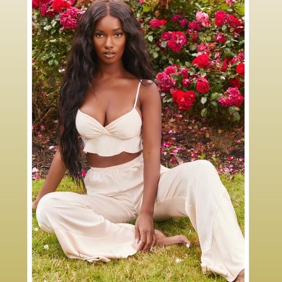 Oh Polly Satin Wide Leg Pants - Picture 1 of 3